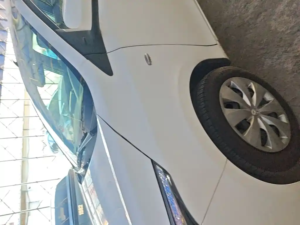 Toyota Yaris L — миниатюра 23
