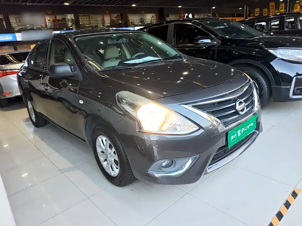 Nissan Sunny — миниатюра 4