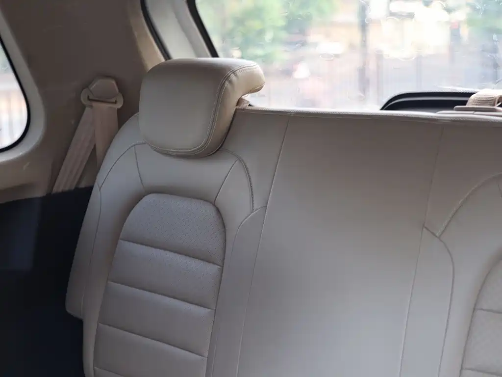 Wuling Hongguang — миниатюра 20