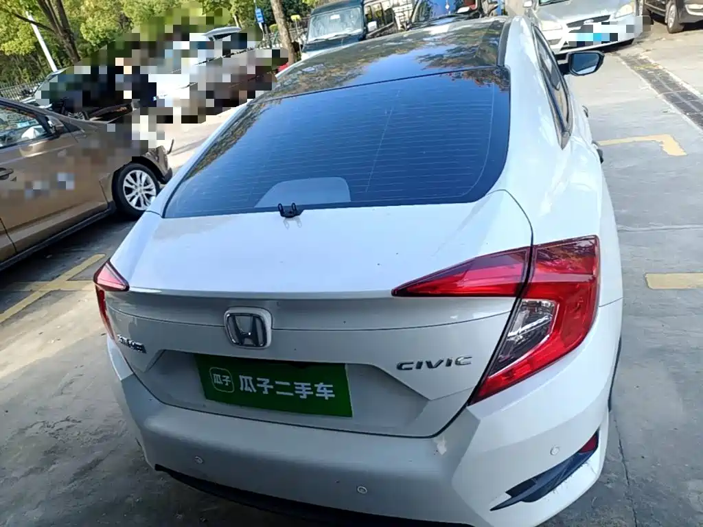 Honda Civic — миниатюра 6