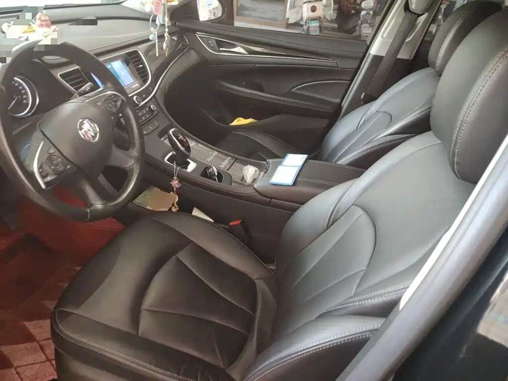 Buick LaCrosse — миниатюра 11