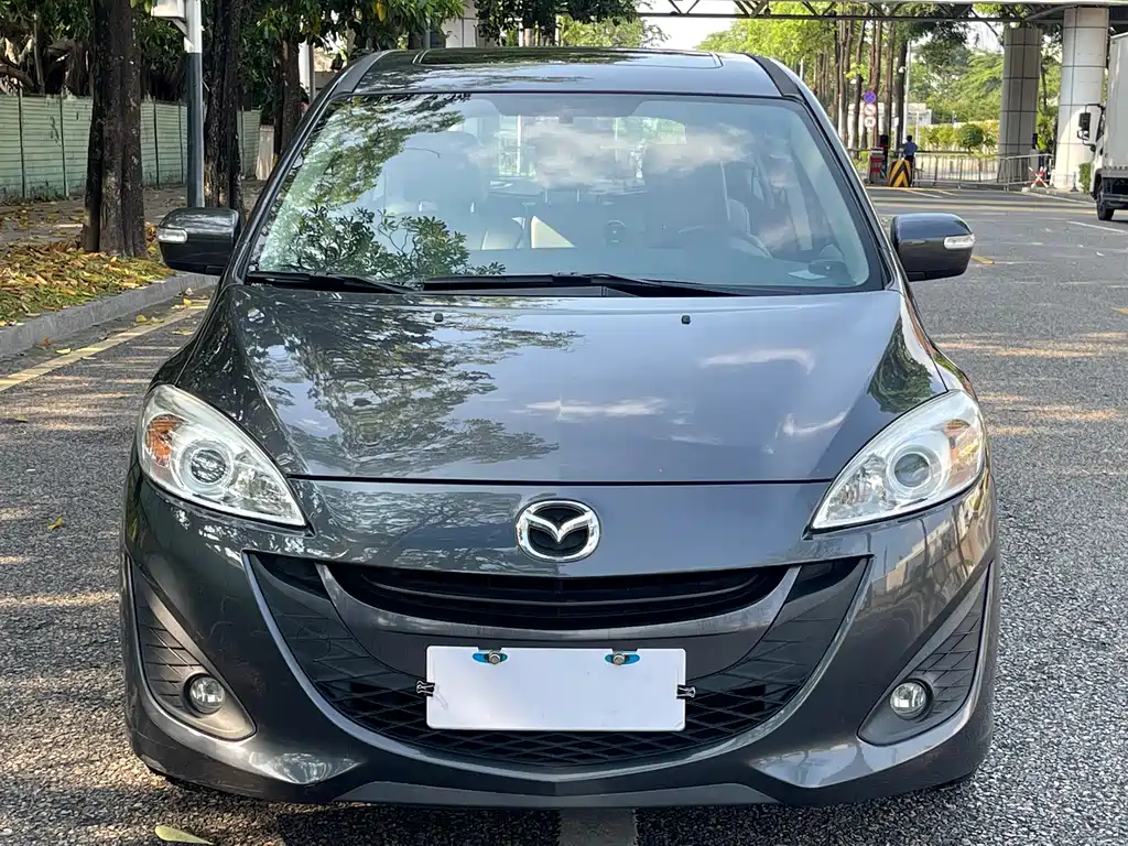 Mazda 5 2013 2.0L AT Luxury