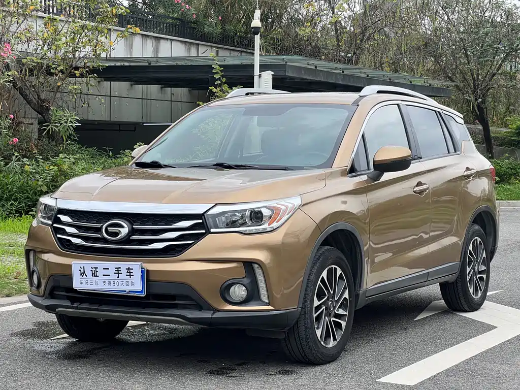 GAC Motor Trumpchi GS4 2015