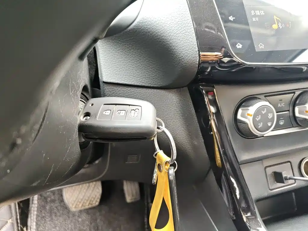 Nissan Sylphy — миниатюра 12