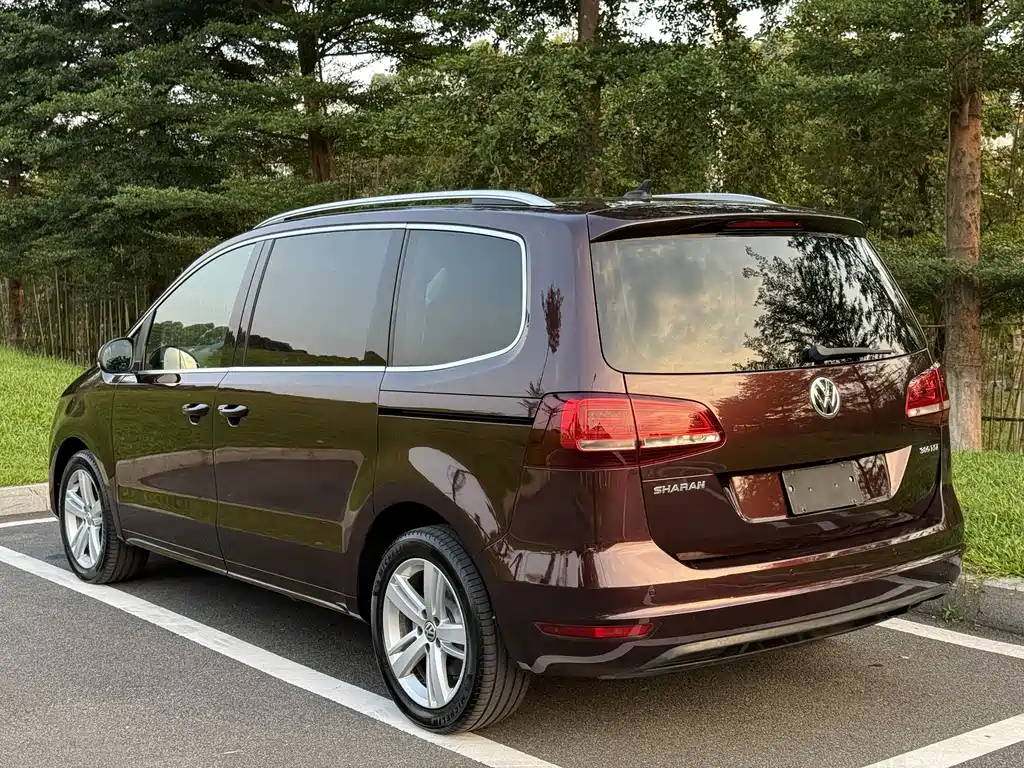 Volkswagen Sharan — миниатюра 6