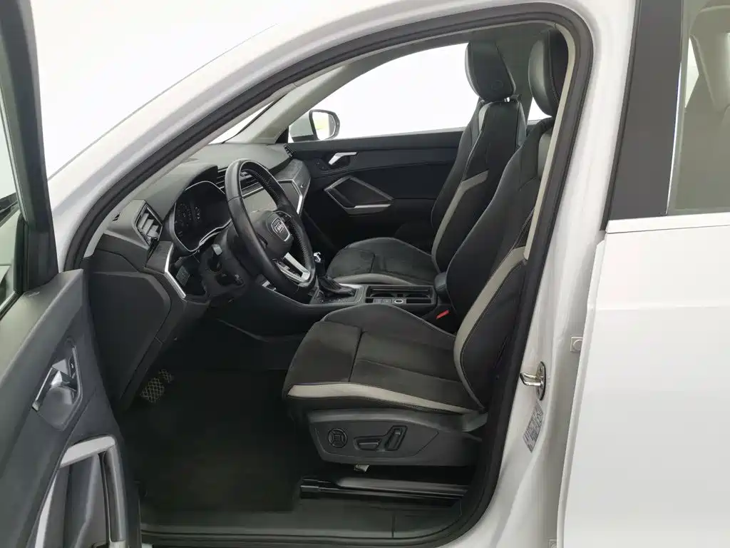 Audi Q3 2020 35 TFSI