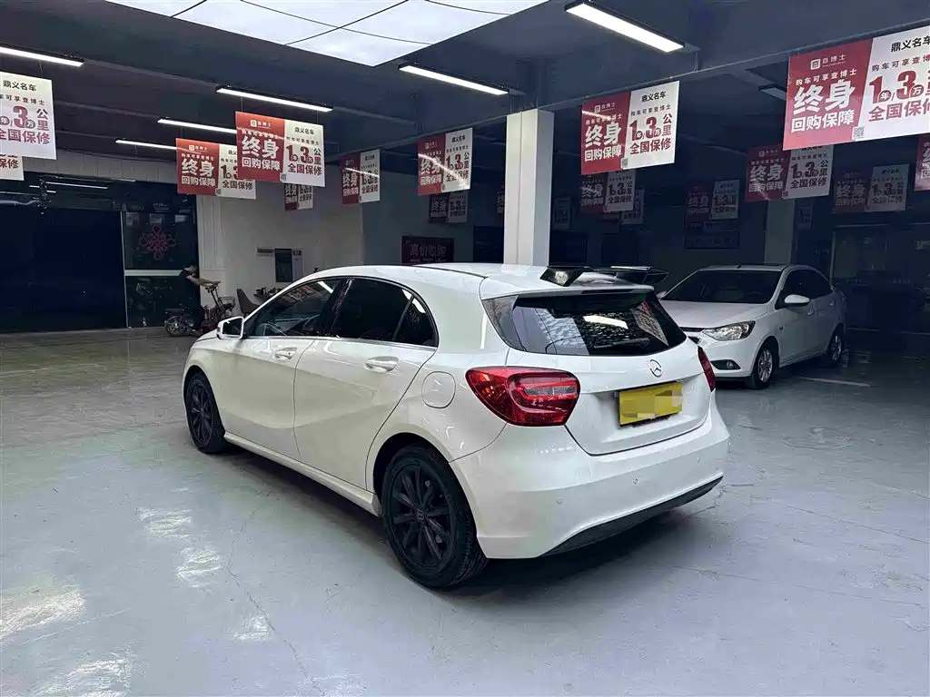 Mercedes-Benz A-Class (Import) — миниатюра 9