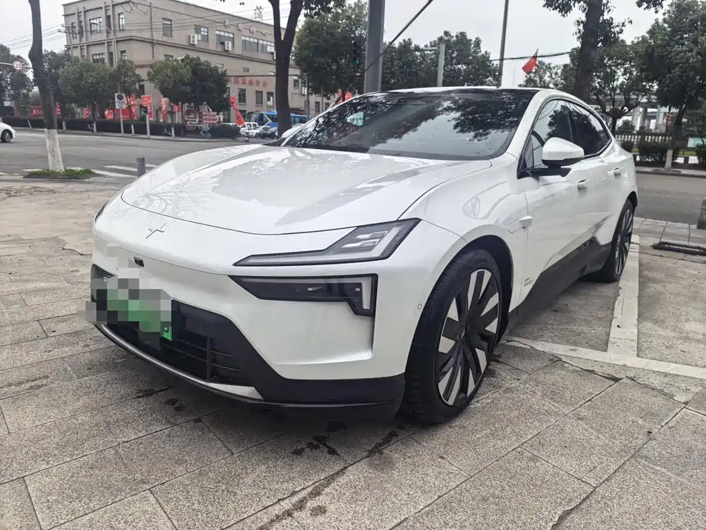 Polestar 4