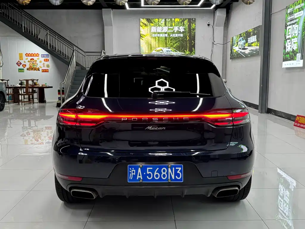 Porsche Macan — миниатюра 9