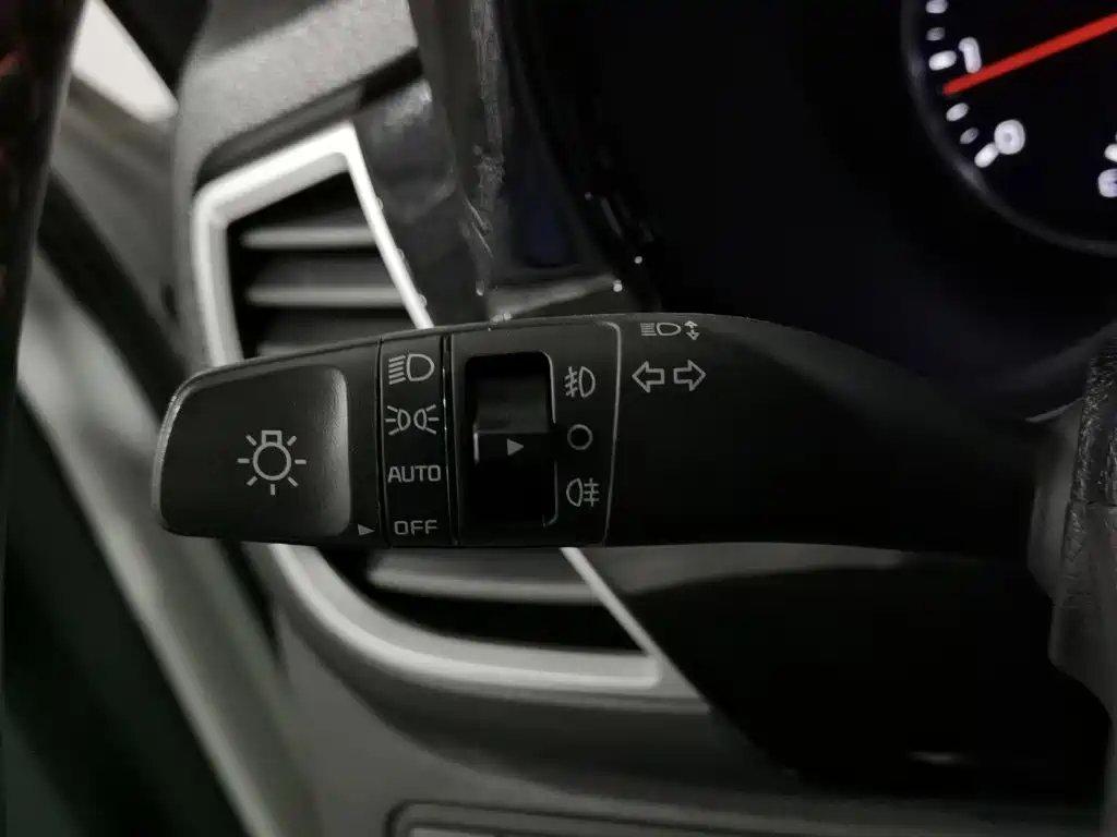 Kia KX3 — миниатюра 21