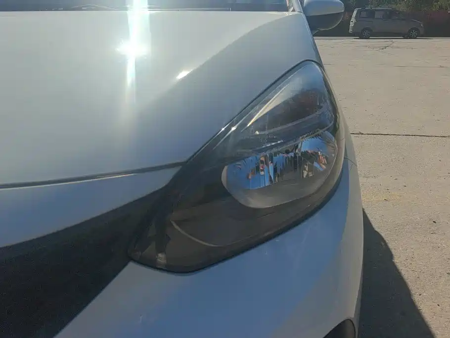 Honda Fit — миниатюра 5