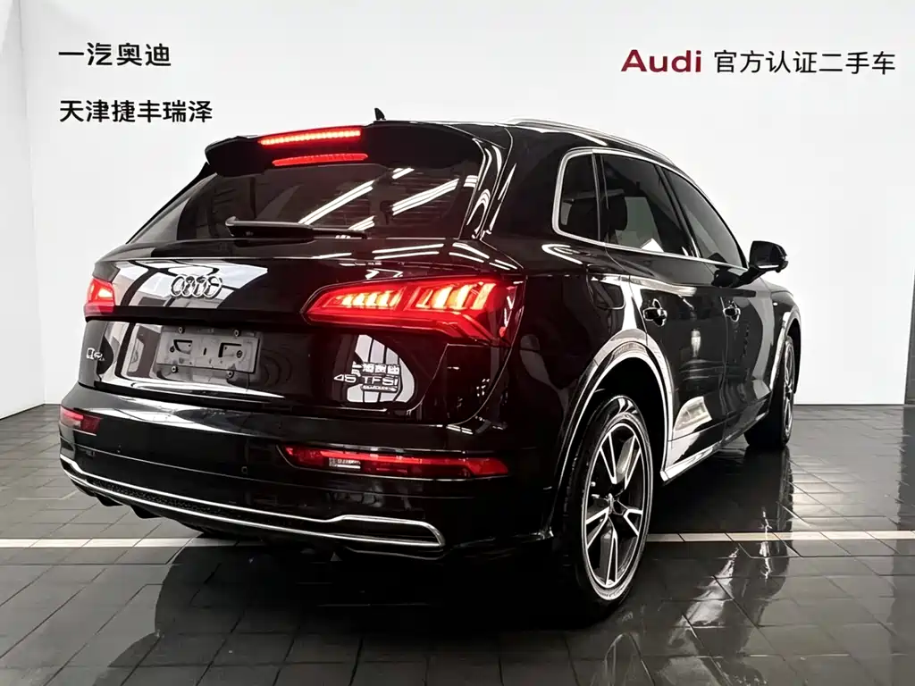 Audi Q5L 2018 45 TFSI Premium Fashion V