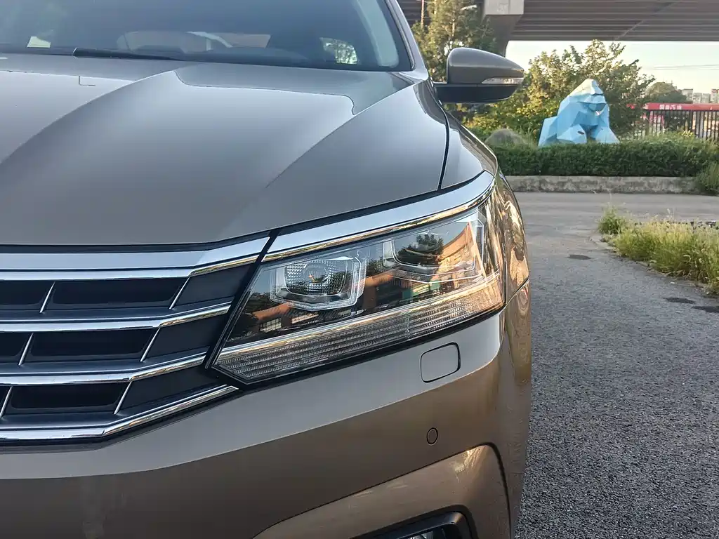 Volkswagen Passat — миниатюра 3