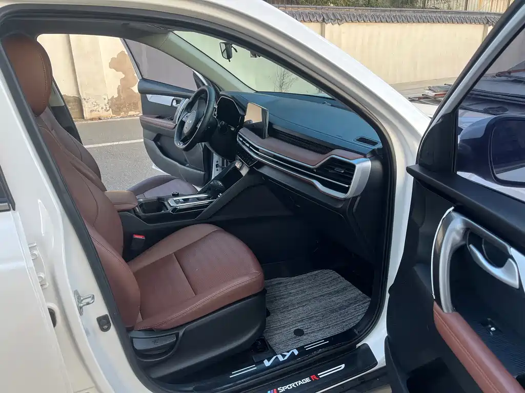 Kia Sportage — миниатюра 5