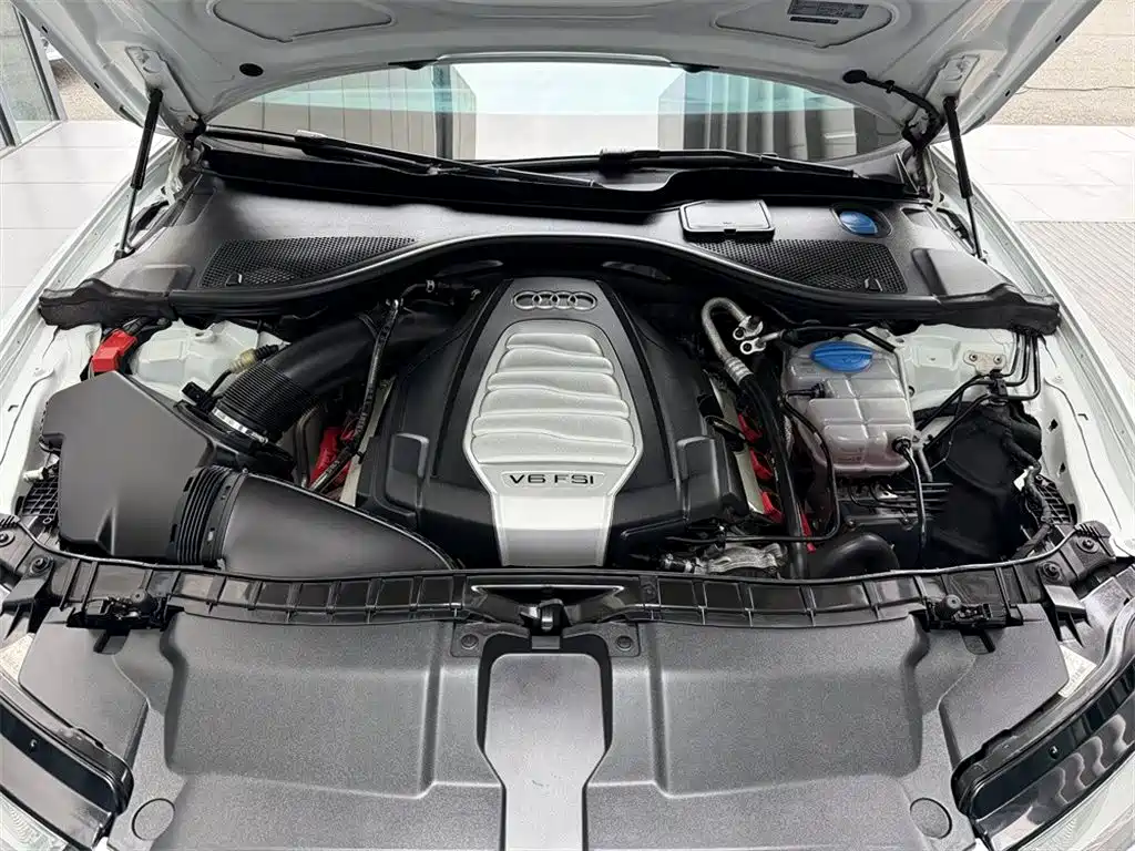 Audi A6L 2014 30 FSI
