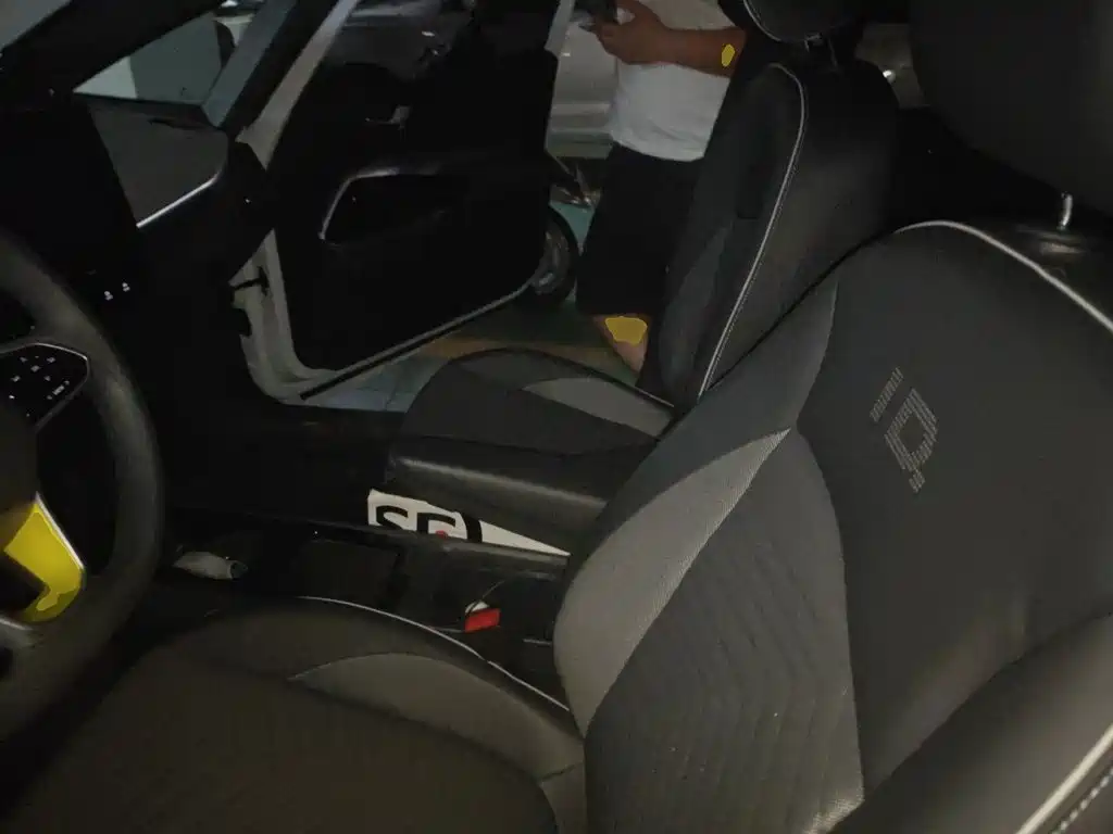 Volkswagen ID.3 — миниатюра 16