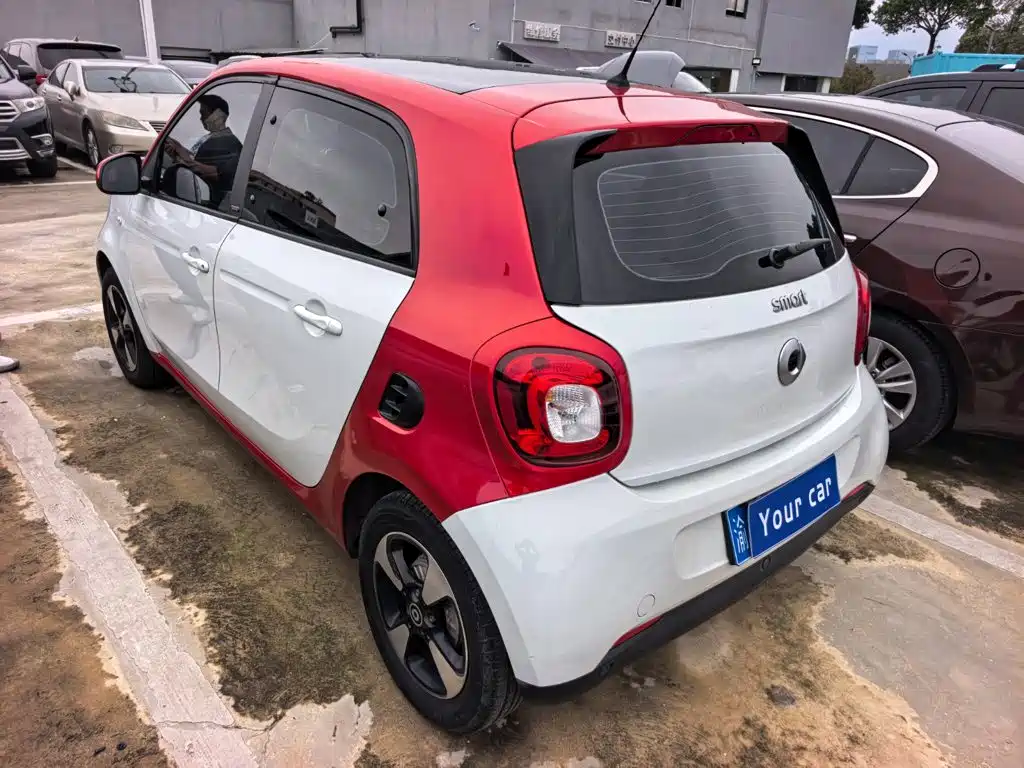smart Smart Forfour — миниатюра 4