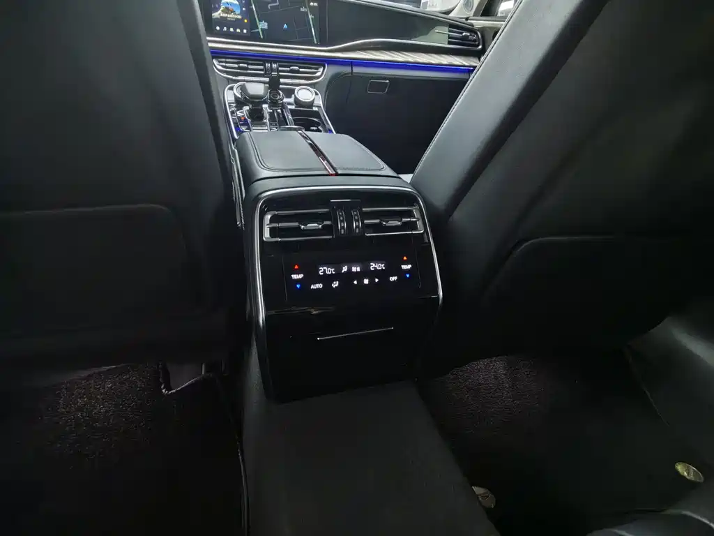 Hongqi H9 2022 2.0T