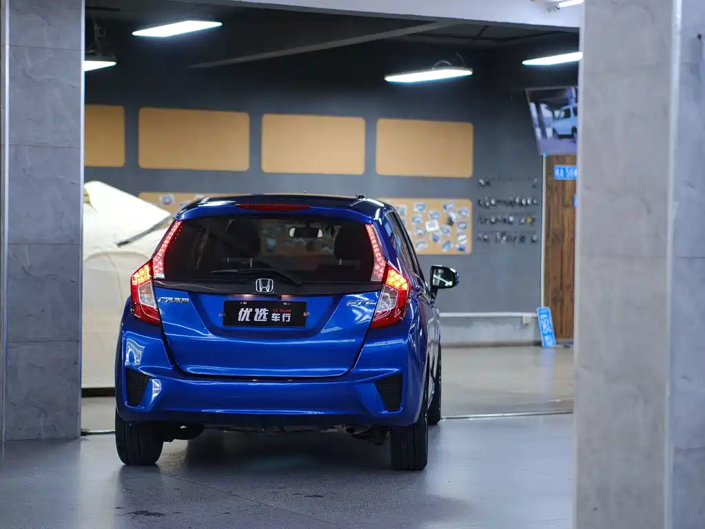 Honda Fit — миниатюра 16