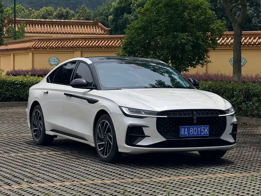 Lincoln Z — миниатюра 3