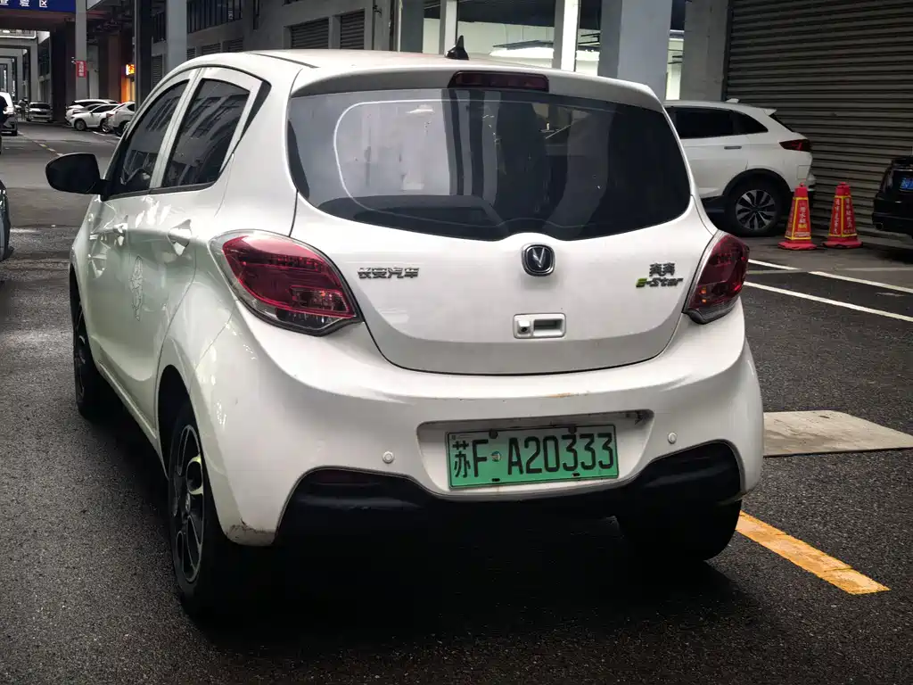 Changan Benben E-Star — миниатюра 8