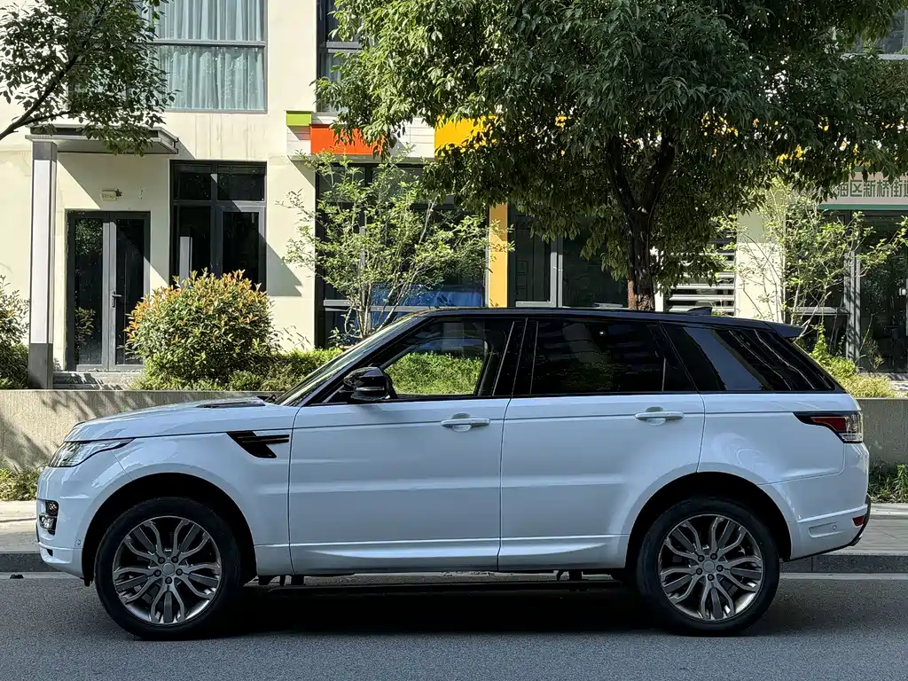 Land Rover Range Rover Sport 2017 3.0 SC V6 DYNAMIC