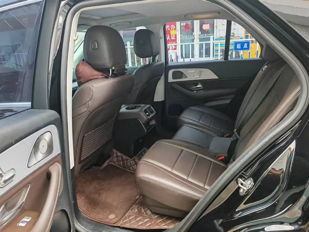 Mercedes-Benz GLE (Import) — миниатюра 7