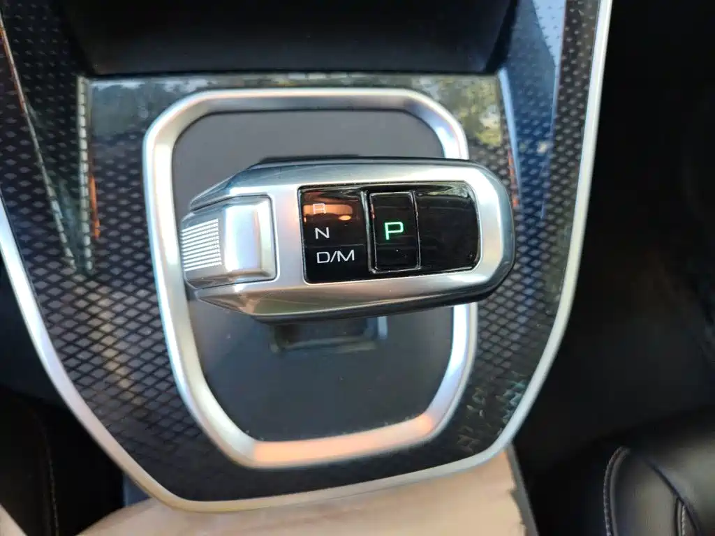 Haval M6 — миниатюра 15