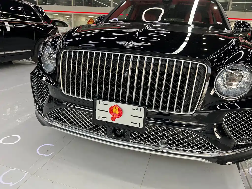 Bentley Bentayga 2025 4.0T V8