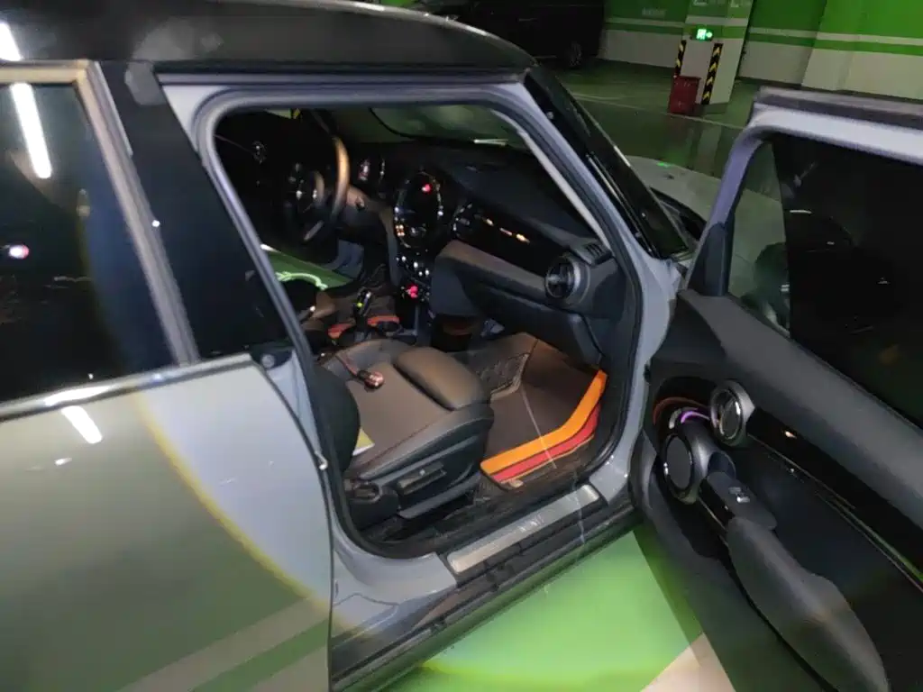 MINI Mini — миниатюра 18