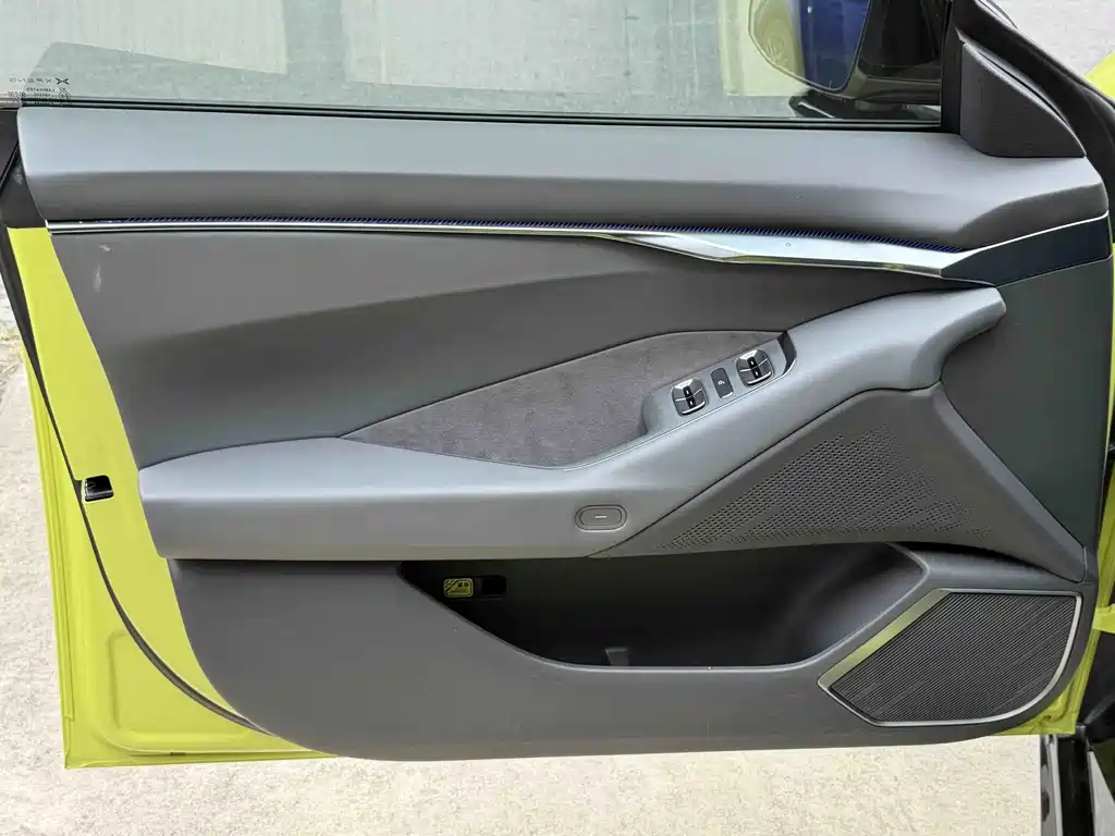 XPeng P7 — миниатюра 7