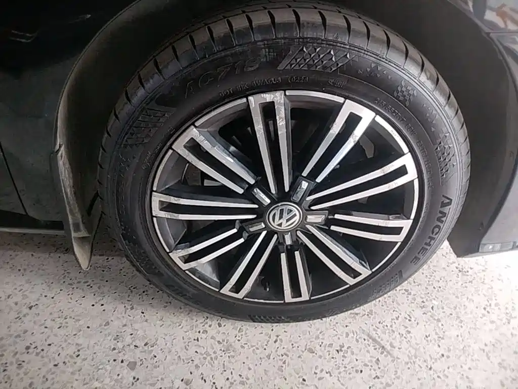 Volkswagen Passat — миниатюра 12