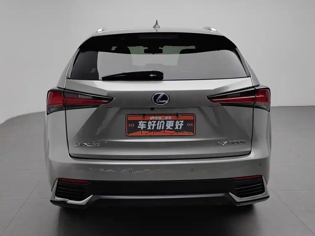 Lexus NX — миниатюра 4