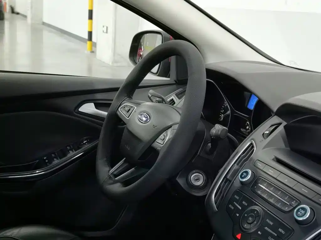 Ford Focus — миниатюра 22
