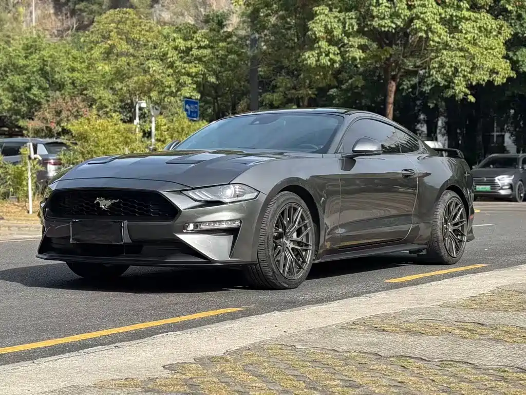 Ford Mustang 2020