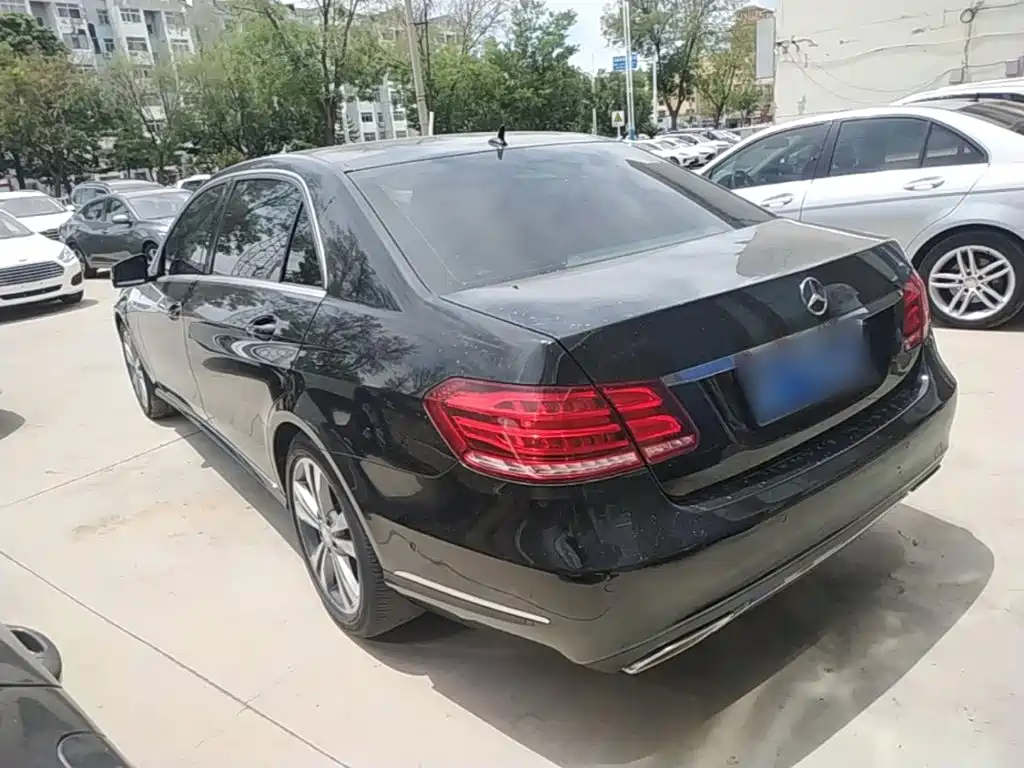 Mercedes-Benz E-Class E 2015 E 180 L Sport