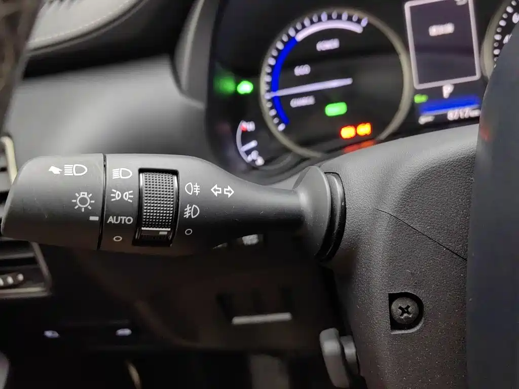 Lexus NX — миниатюра 21