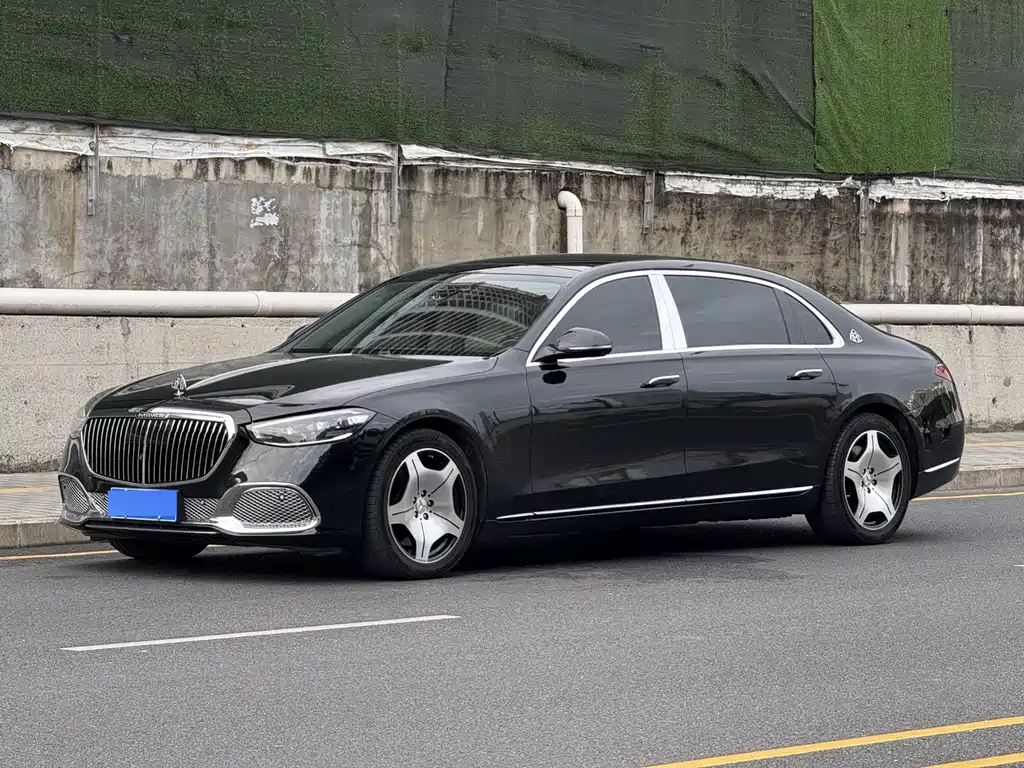 Mercedes-Benz S-Class 2024