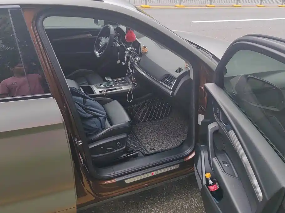 Audi Q5L — миниатюра 8