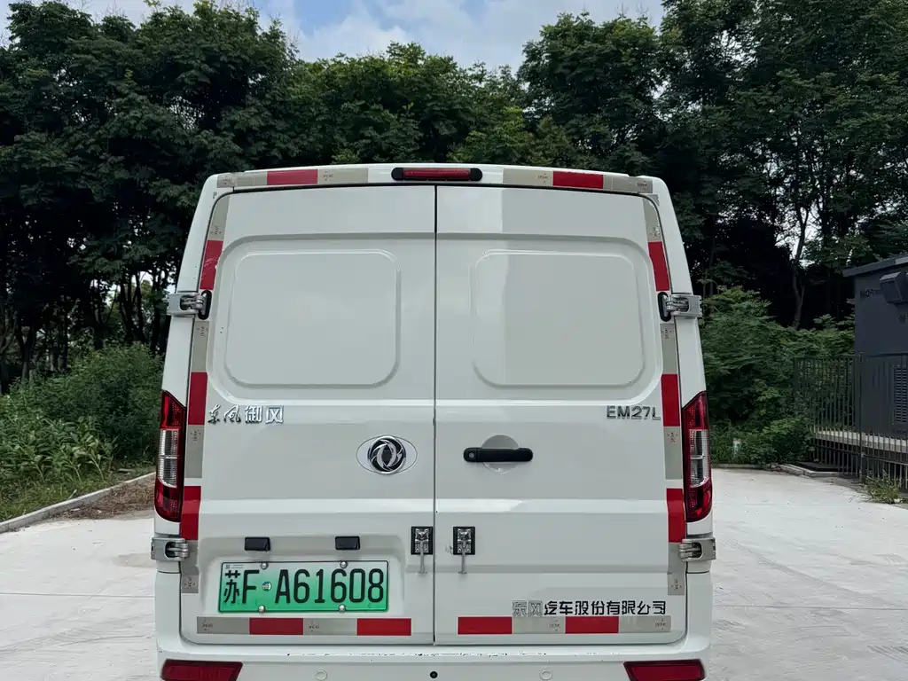 Dongfeng EM27 — миниатюра 5