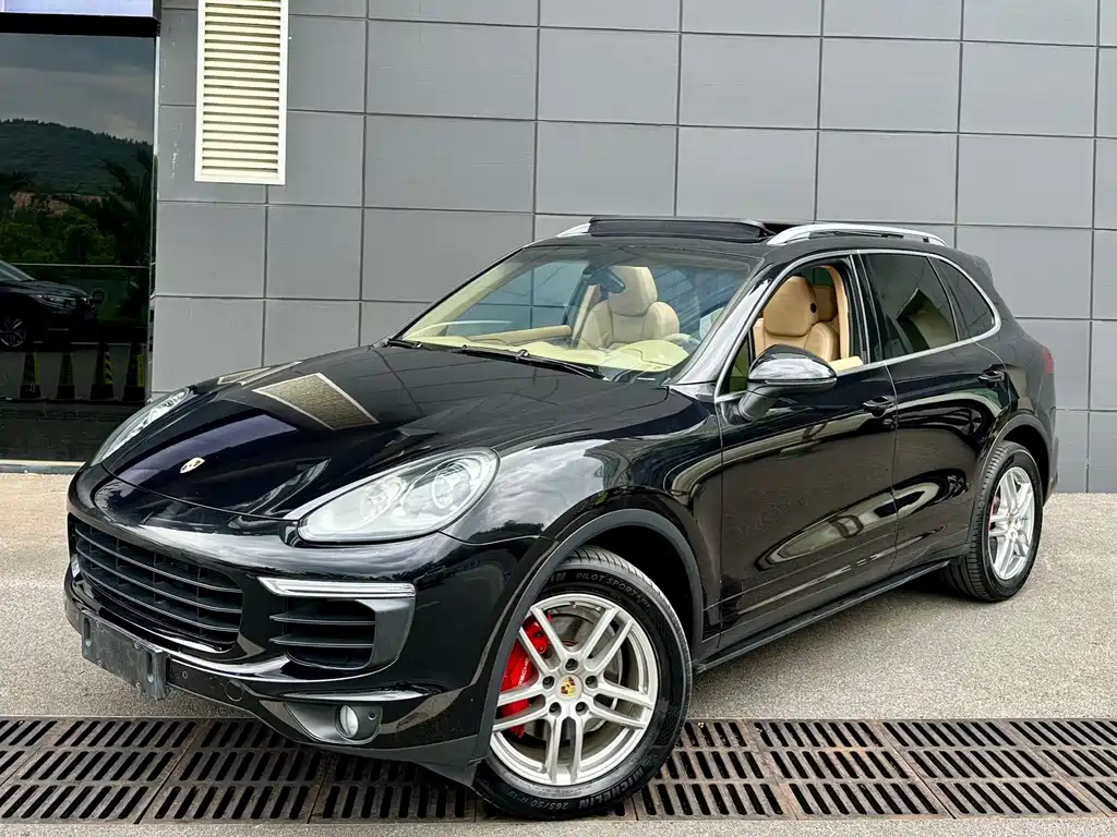 Porsche Cayenne 2015