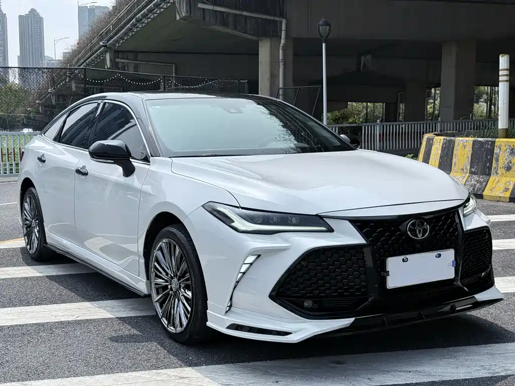 TOYOTA ASIAN DRAGON