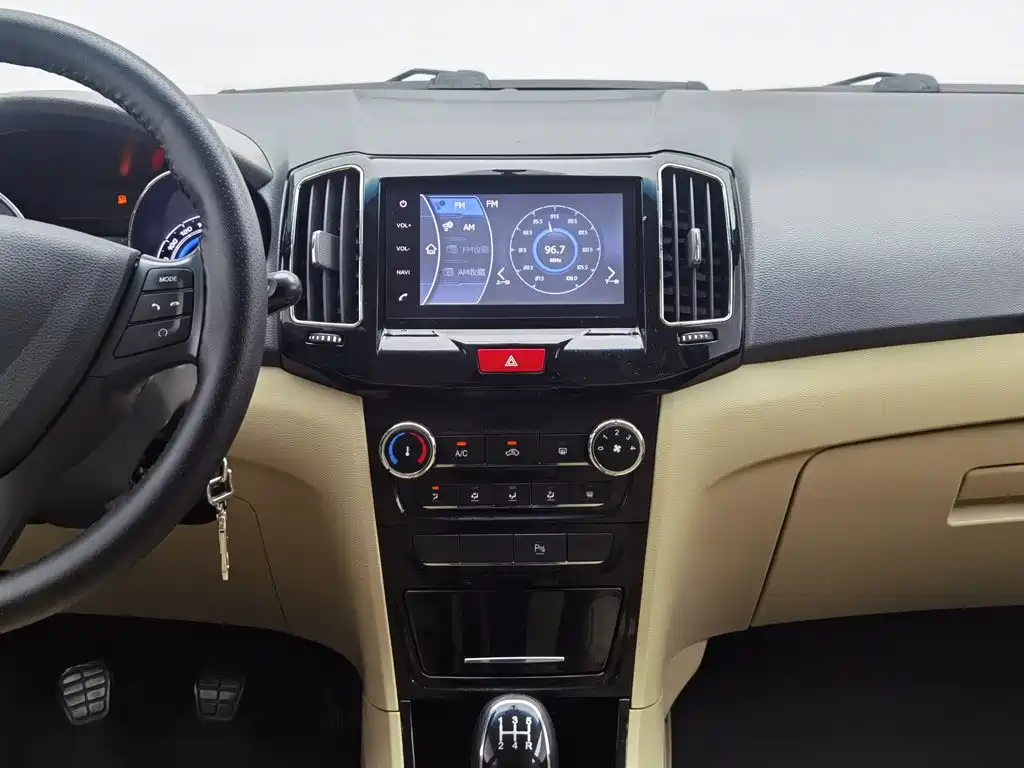 Chery E3 — миниатюра 12