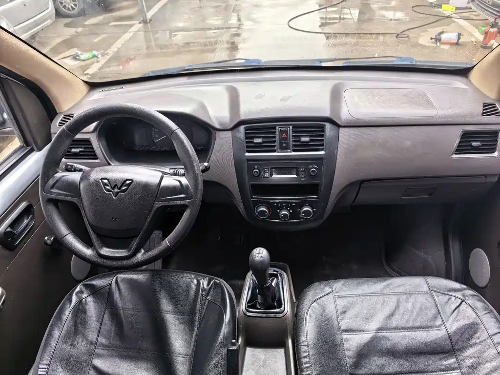 WULING WULING RONGGUANG