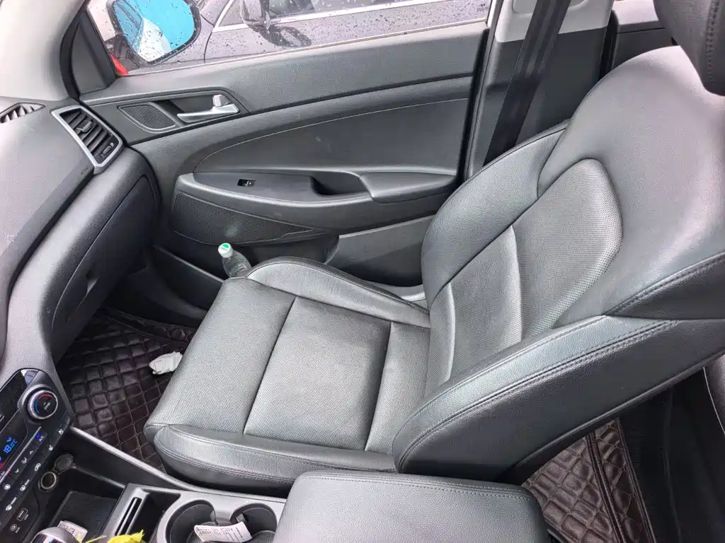 Hyundai Tucson — миниатюра 10