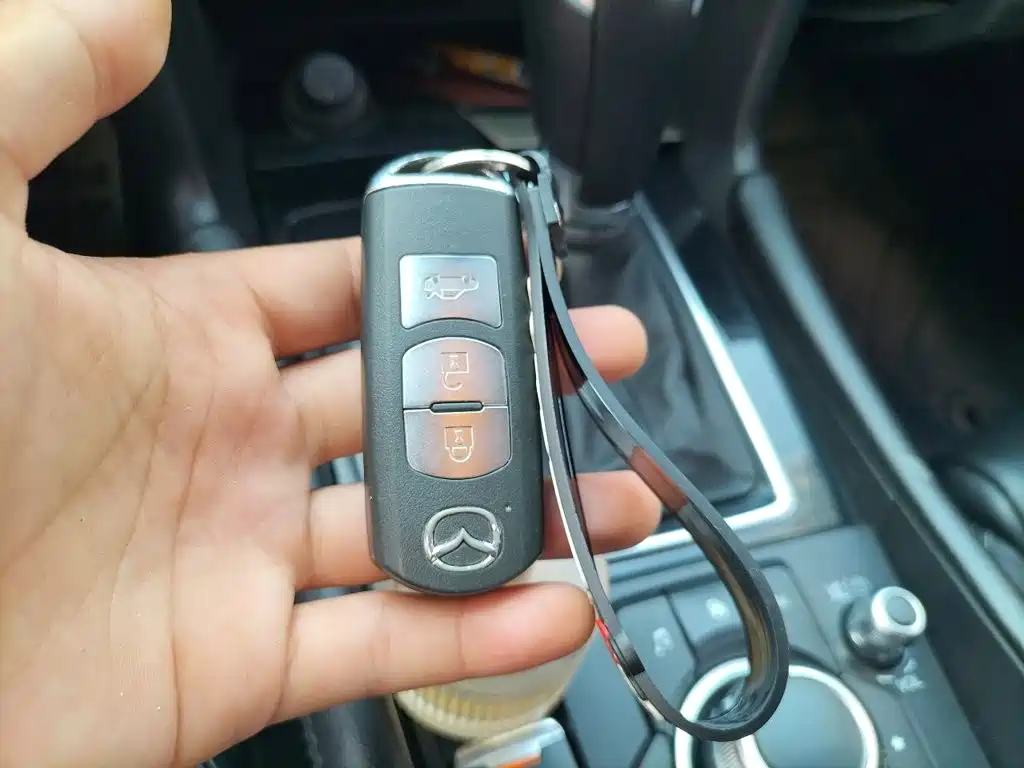 Mazda 3 Axela — миниатюра 12
