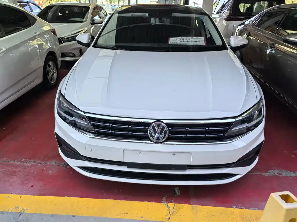 Volkswagen Lamando — миниатюра 2