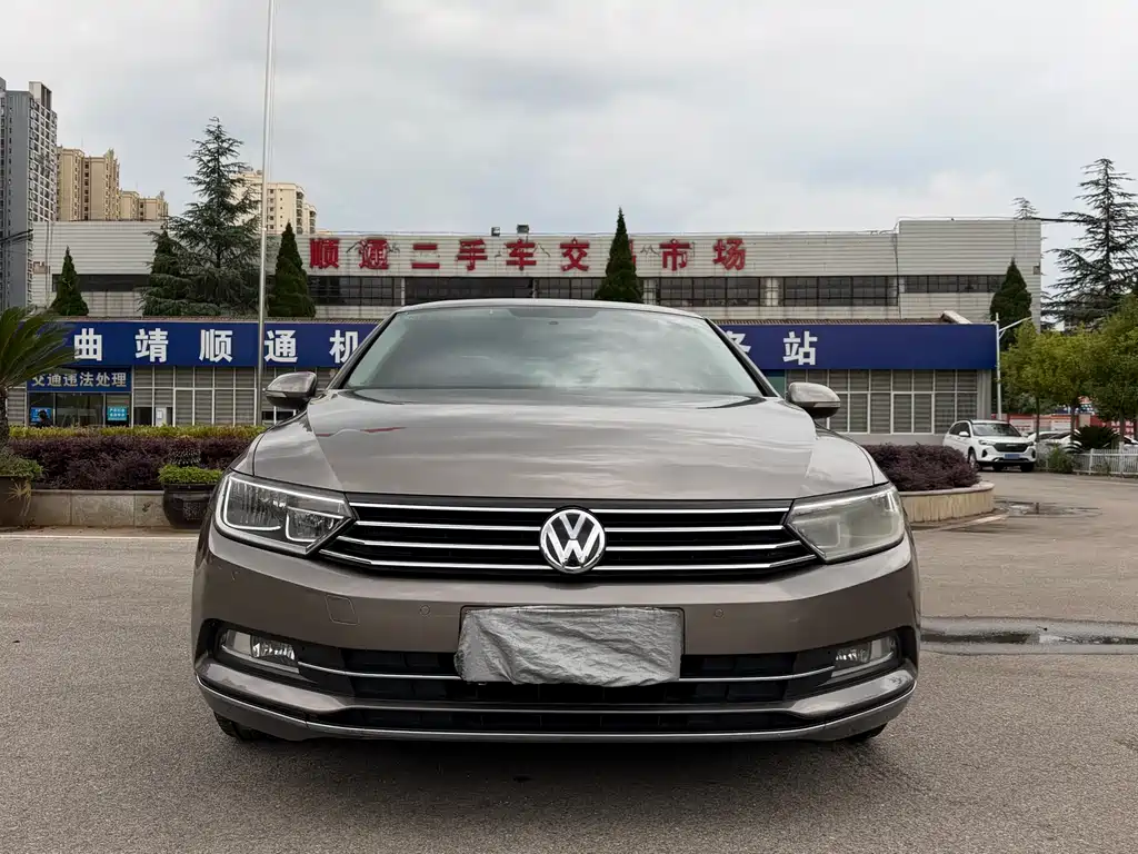 Volkswagen Magotan 2017 330TSI DSG Lead