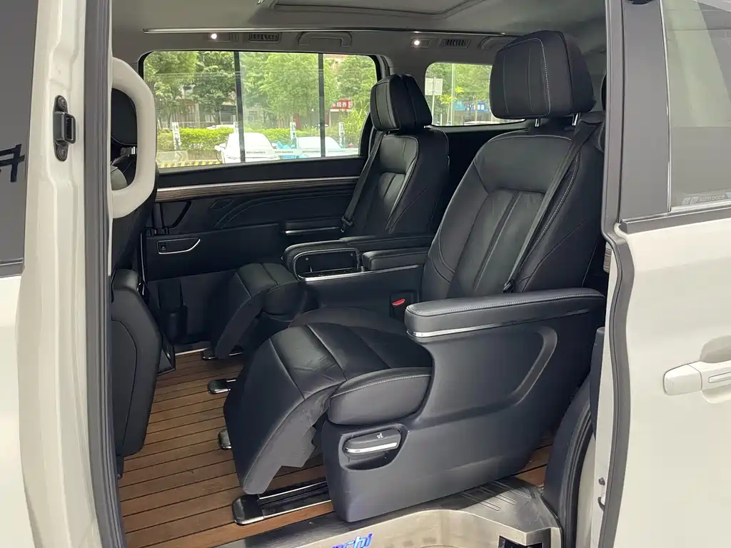 GAC Motor Trumpchi M8 — миниатюра 27