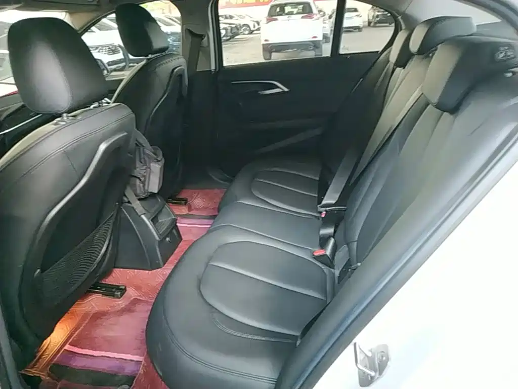 BMW 1 Series — миниатюра 17